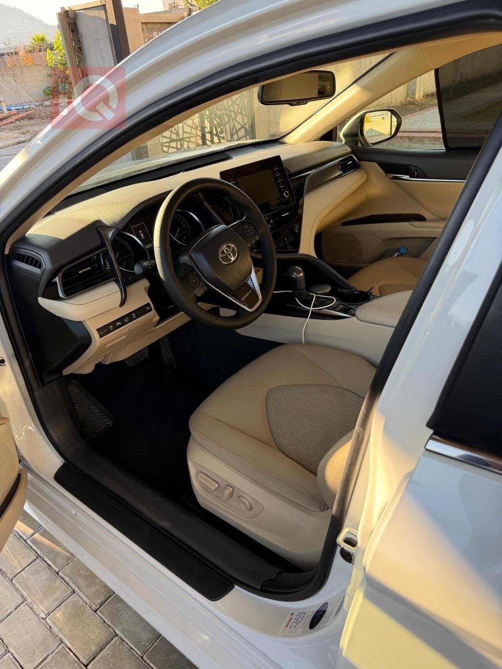 تۆیۆتا کامری